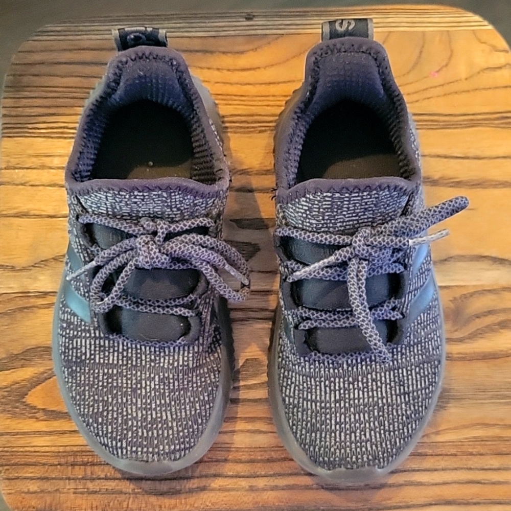 Boys Adidas kaptir 2.0